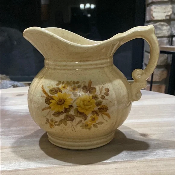 Vintage Old Heritage Yellow/Gold McCOY Pitcher - Picture 1 of 6